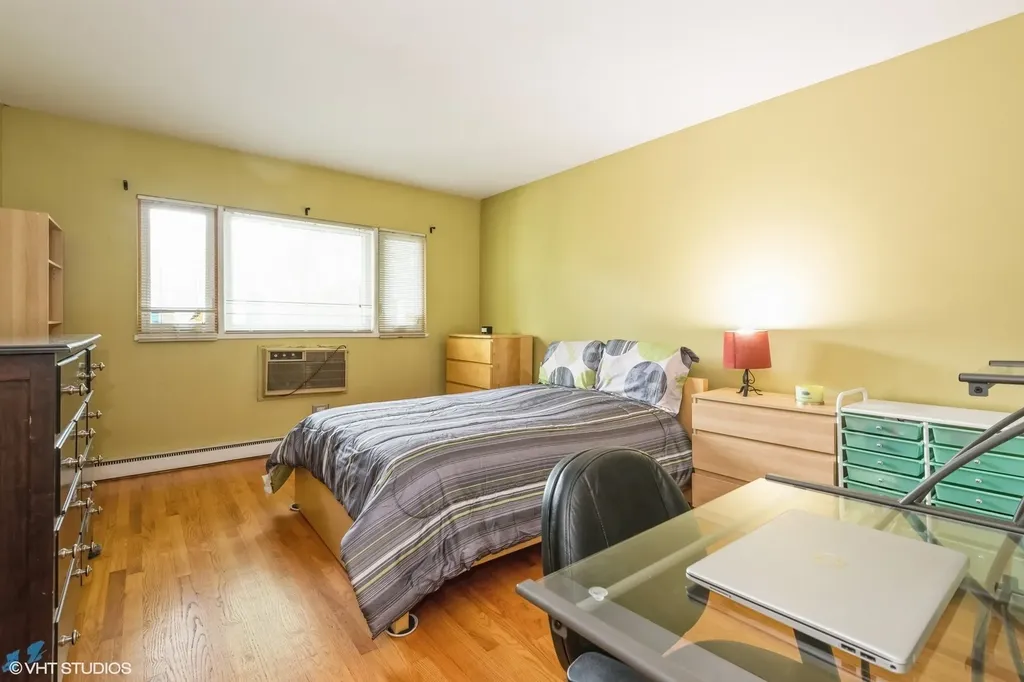 1125 West Lunt Avenue Chicago IL 60626