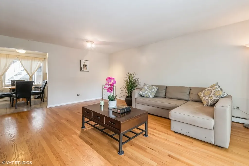 1125 West Lunt Avenue Chicago IL 60626