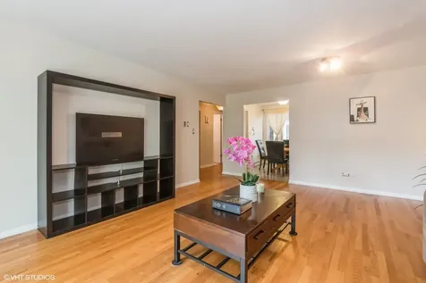 1125 West Lunt Avenue Chicago IL 60626
