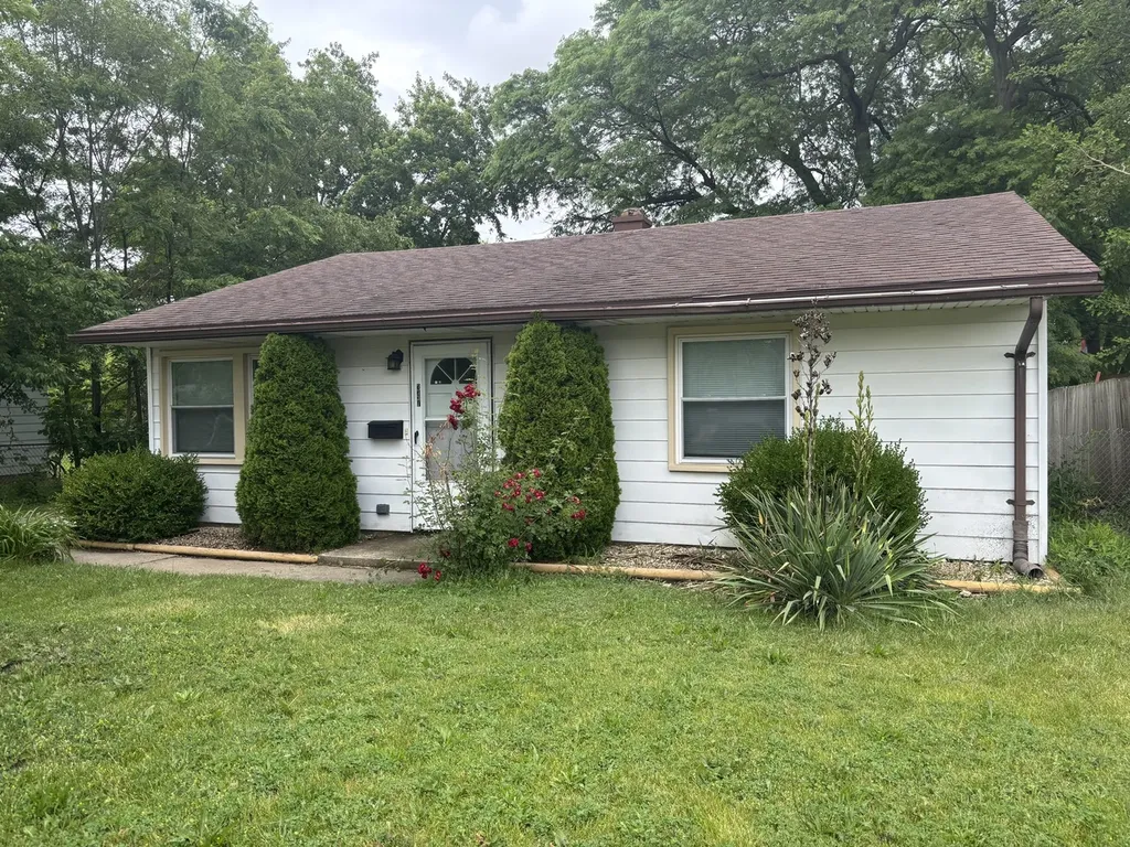 347 Tiverton Lane Steger IL 60475