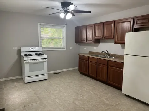 347 Tiverton Lane Steger IL 60475