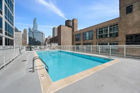 757 North Orleans Street Chicago IL 60654