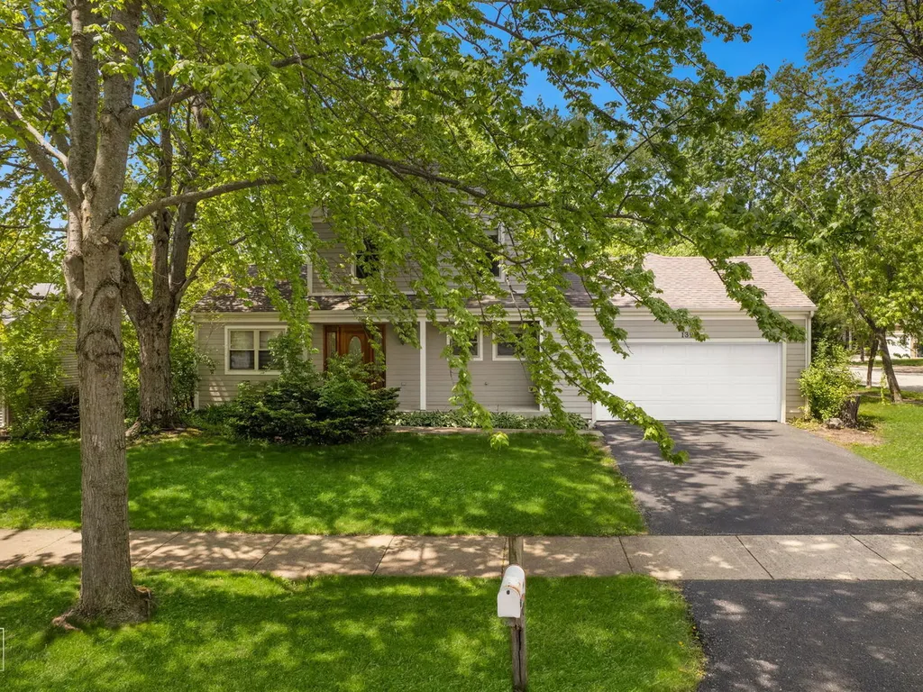 1390 River Oak Drive Naperville IL 60565