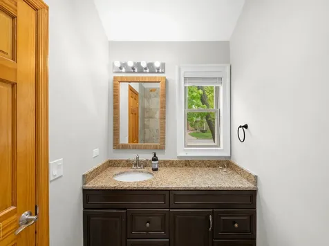 1390 River Oak Drive Naperville IL 60565