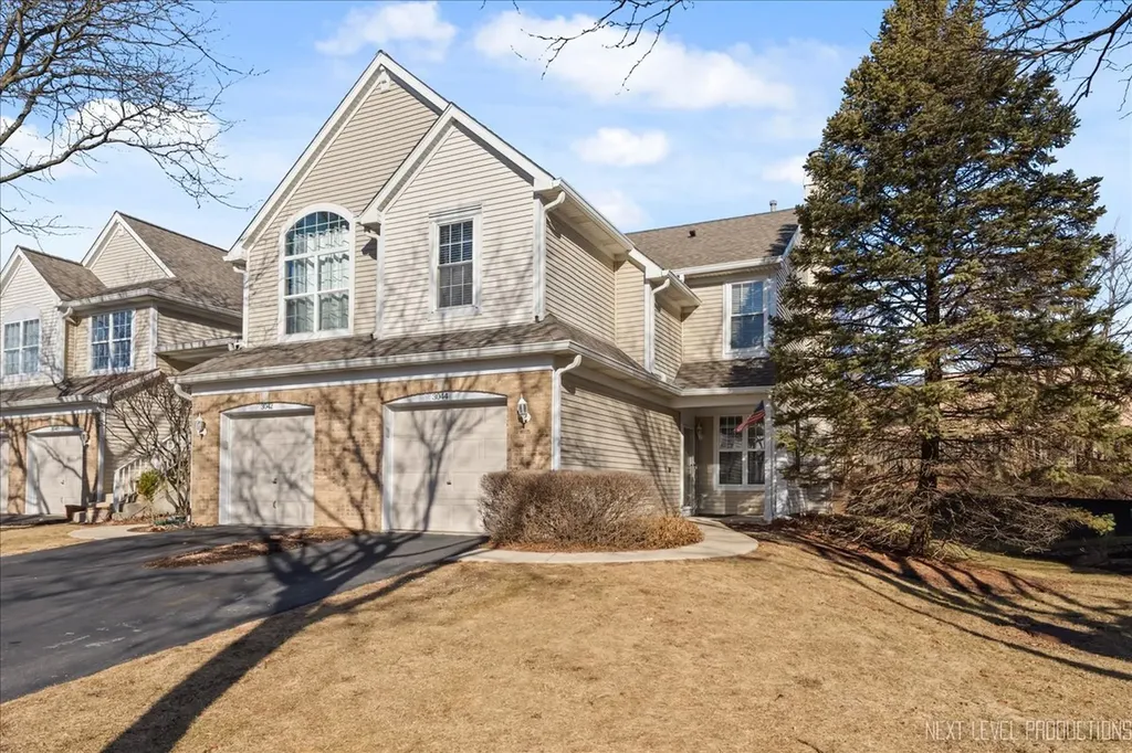 3044 Waters Edge Circle Aurora IL 60504