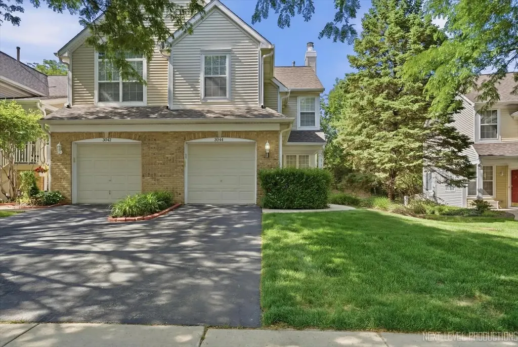 3044 Waters Edge Circle Aurora IL 60504