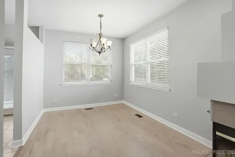 3044 Waters Edge Circle Aurora IL 60504