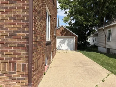 1008 Joliet Street Lasalle IL 61301