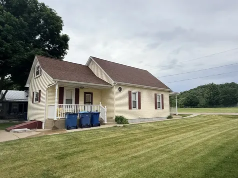 12 West Park Avenue Cherry IL 61317