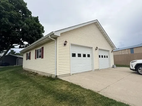 12 West Park Avenue Cherry IL 61317