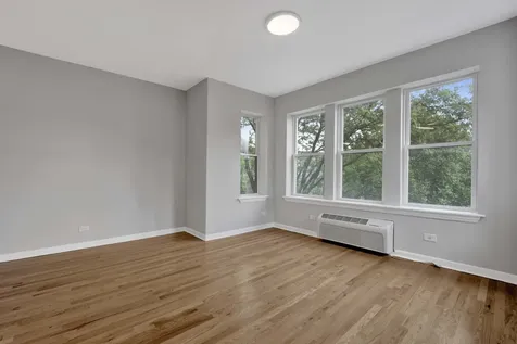 2456 North Hamlin Avenue Chicago IL 60647