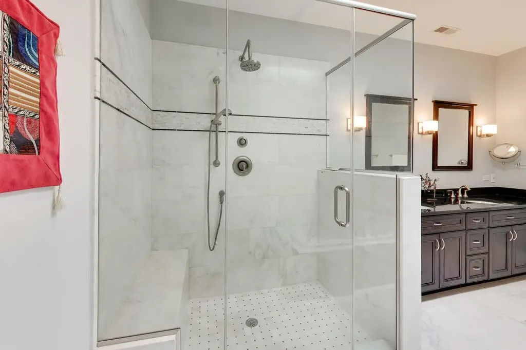 5404 West Leland Avenue Chicago IL 60630