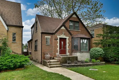 1704 North 74th Avenue Elmwood Park IL 60707
