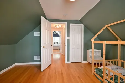 1704 North 74th Avenue Elmwood Park IL 60707