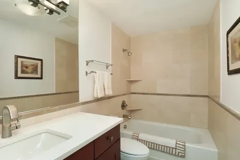 1280 Rudolph Road Northbrook IL 60062