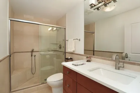1280 Rudolph Road Northbrook IL 60062