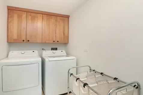1280 Rudolph Road Northbrook IL 60062