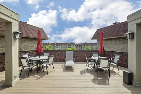 1280 Rudolph Road Northbrook IL 60062
