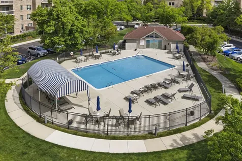 1280 Rudolph Road Northbrook IL 60062
