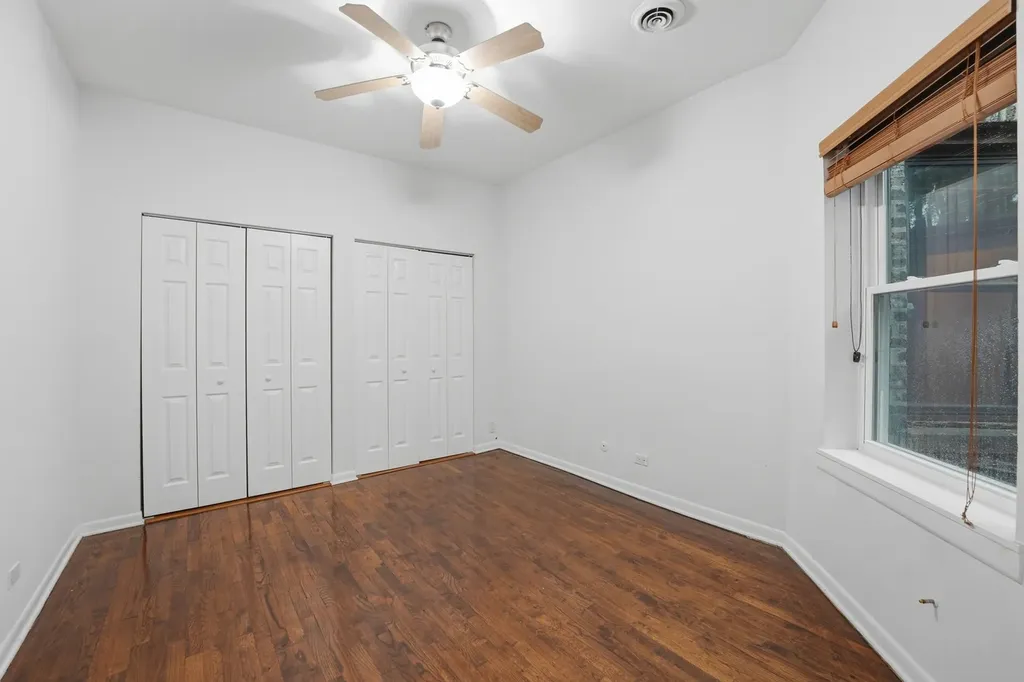 1030 West Byron Street Chicago IL 60613
