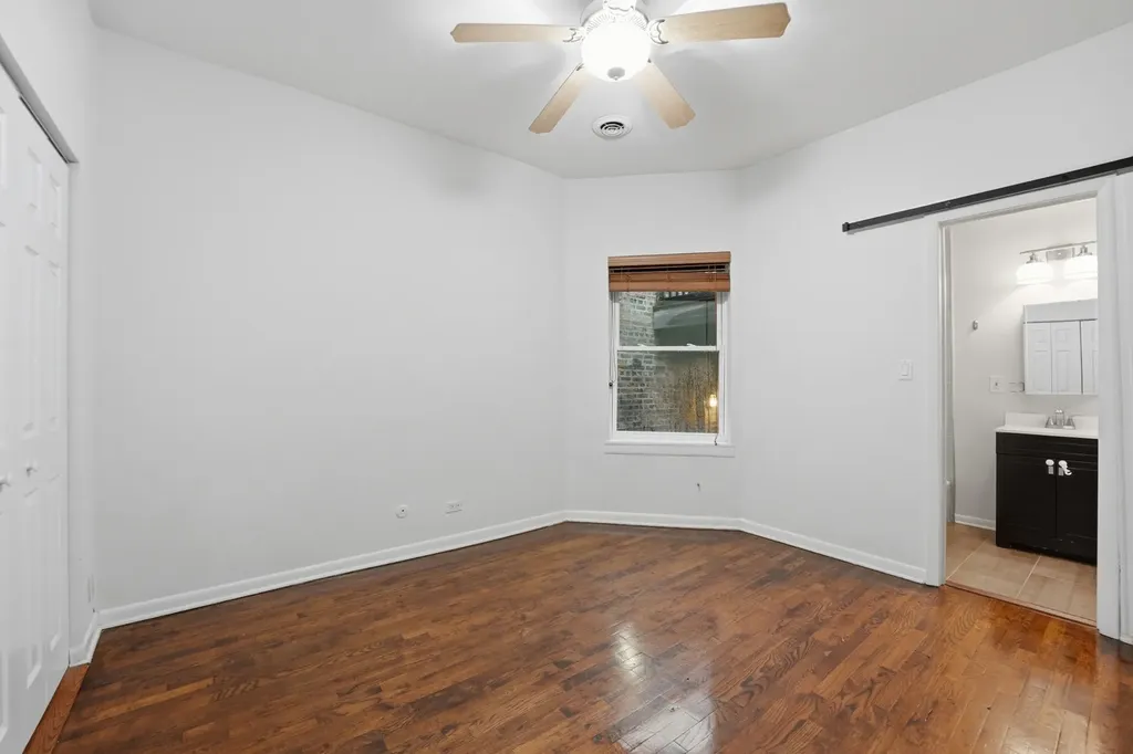 1030 West Byron Street Chicago IL 60613