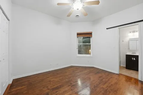 1030 West Byron Street Chicago IL 60613