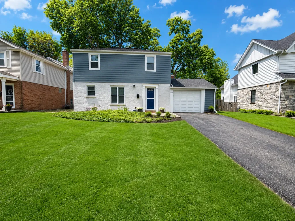 611 East Davis Street Arlington Heights IL 60005