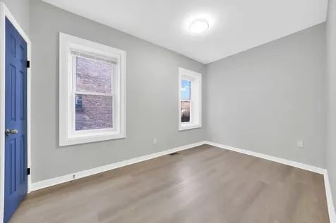 41 West 14th Place Chicago Heights IL 60411