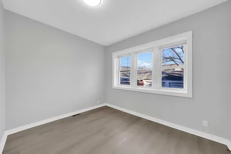 41 West 14th Place Chicago Heights IL 60411