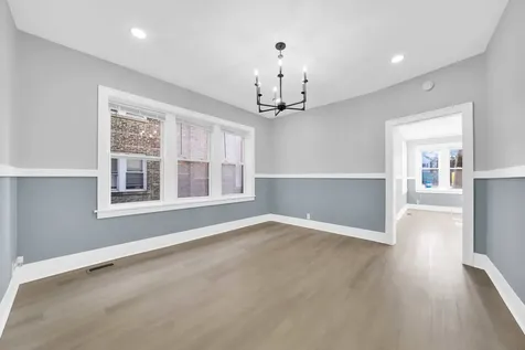 41 West 14th Place Chicago Heights IL 60411
