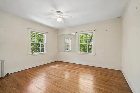 1305 Grant Street Evanston IL 60201