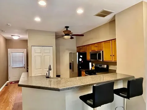 2927 Stonewater Drive Naperville IL 60564