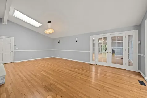 1161 Winwood Drive Lake Forest IL 60045