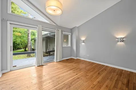 1161 Winwood Drive Lake Forest IL 60045