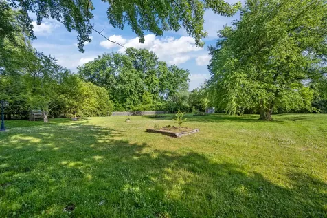 1161 Winwood Drive Lake Forest IL 60045