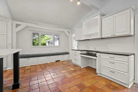 1161 Winwood Drive Lake Forest IL 60045