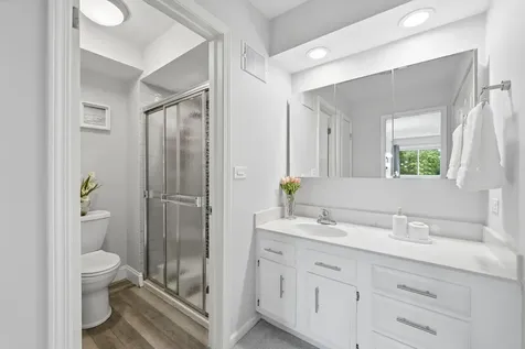 1400 North Yarmouth Place Mount Prospect IL 60056