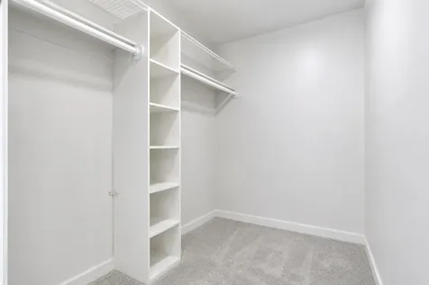 1400 North Yarmouth Place Mount Prospect IL 60056