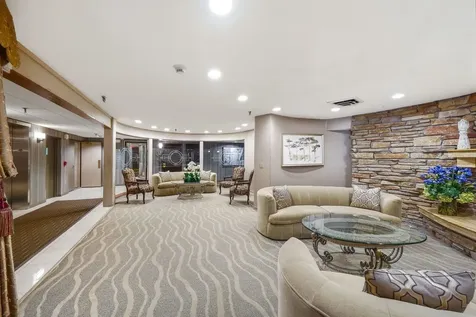 1400 North Yarmouth Place Mount Prospect IL 60056
