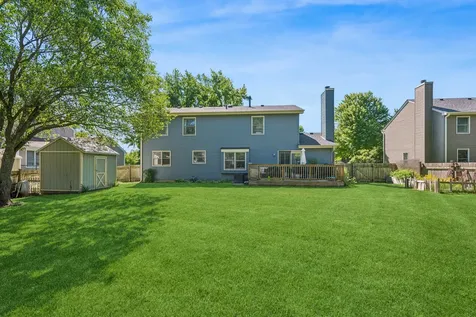 1611 Beels Court Batavia IL 60510