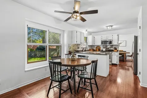 1611 Beels Court Batavia IL 60510