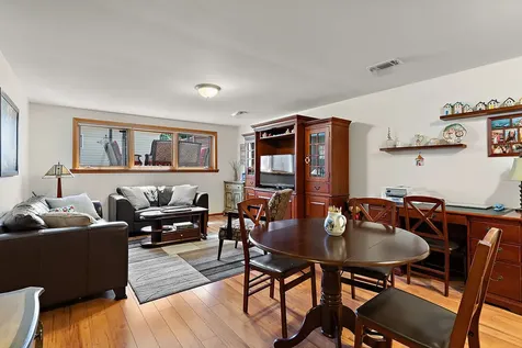 6335 North Karlov Avenue Chicago IL 60646