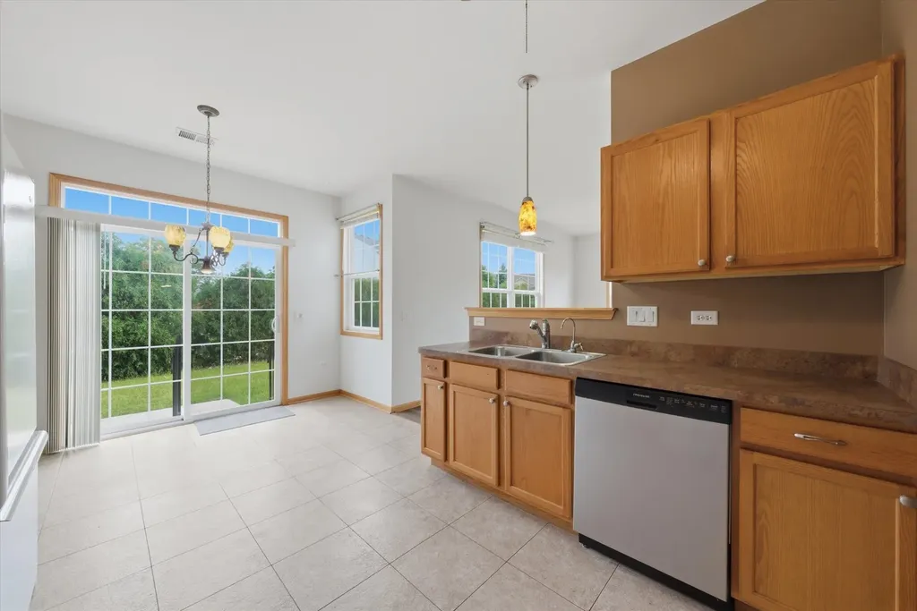 17136 Fontana Lane Lockport IL 60441