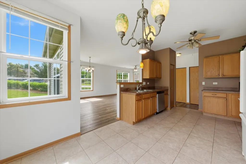 17136 Fontana Lane Lockport IL 60441