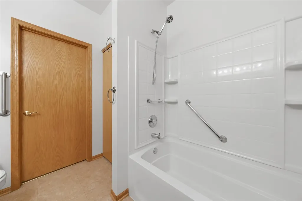 17136 Fontana Lane Lockport IL 60441