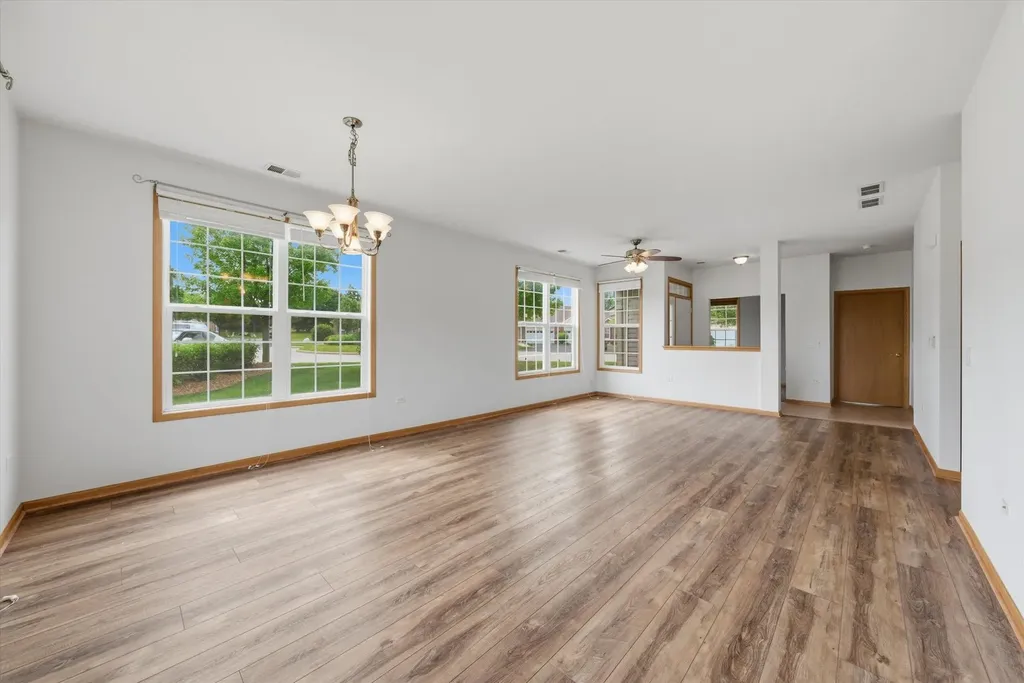 17136 Fontana Lane Lockport IL 60441
