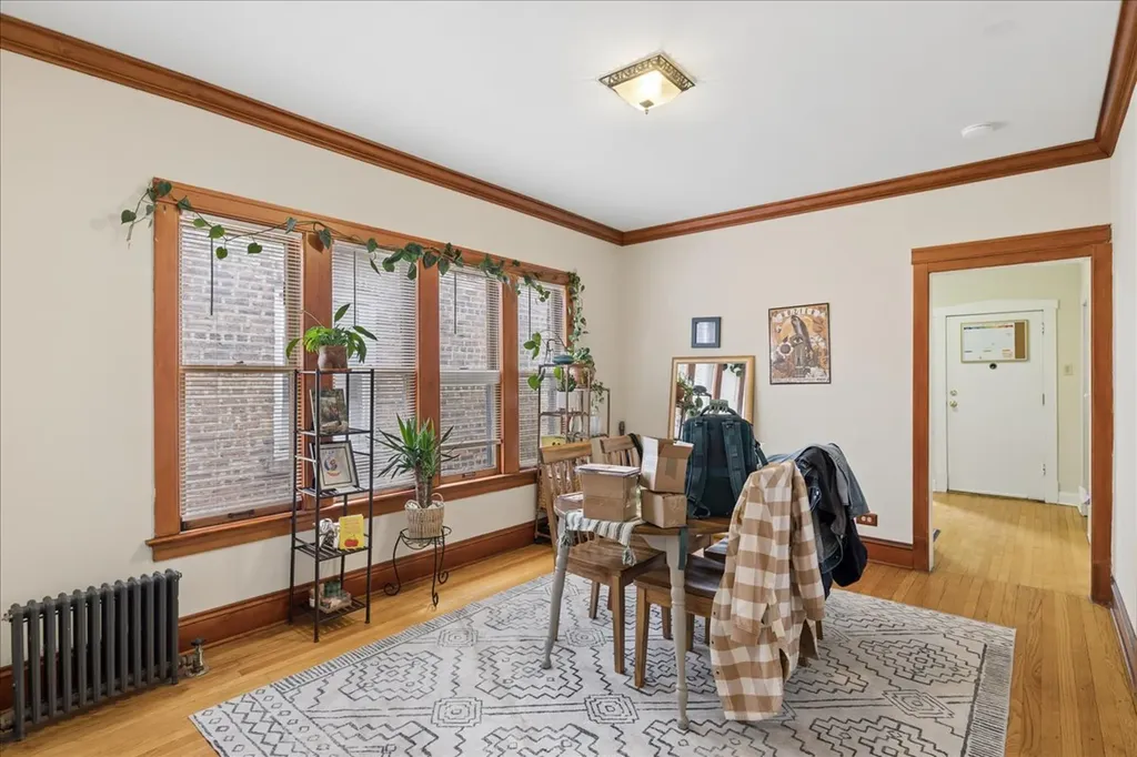5030 North Ridgeway Avenue Chicago IL 60625