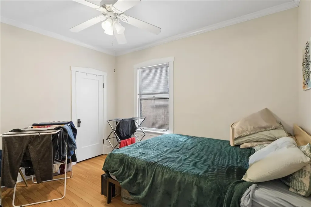5030 North Ridgeway Avenue Chicago IL 60625