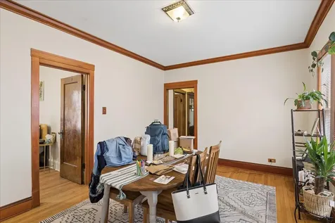 5030 North Ridgeway Avenue Chicago IL 60625