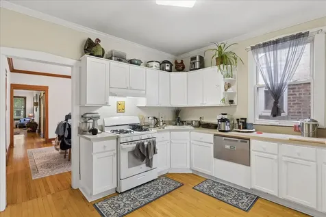 5030 North Ridgeway Avenue Chicago IL 60625